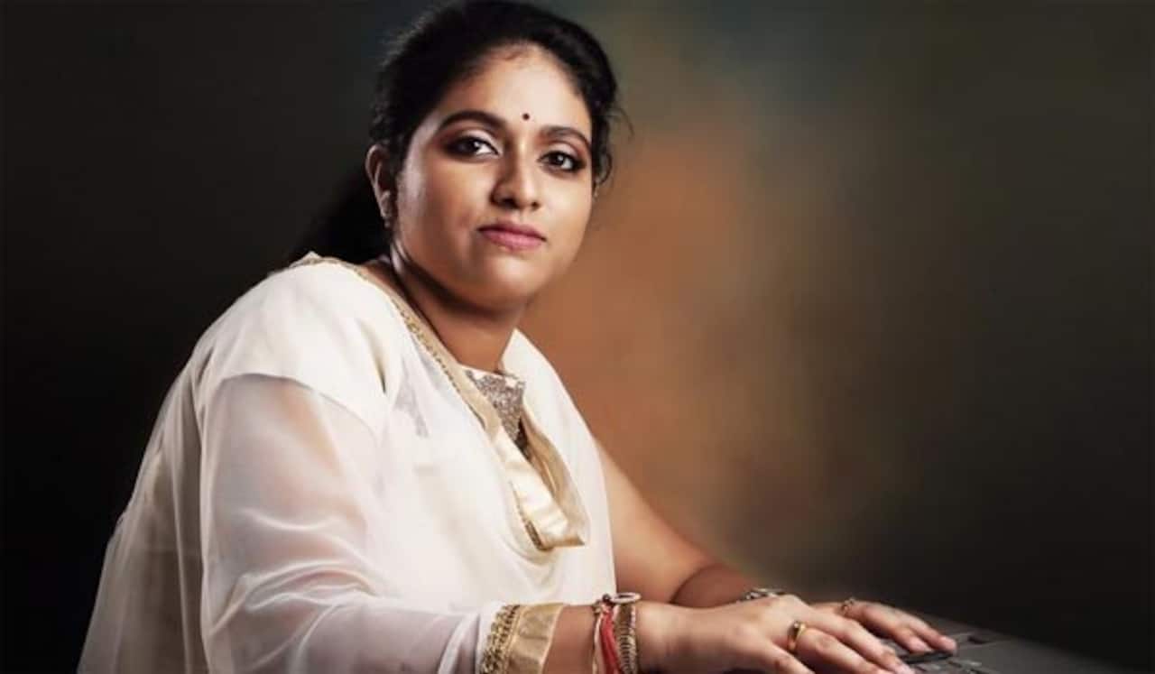 ‛வடக்கன் படத்திற்கு இசையமைக்கும் கர்நாடக இசைகலைஞர் எஸ்ஜே ஜனனி