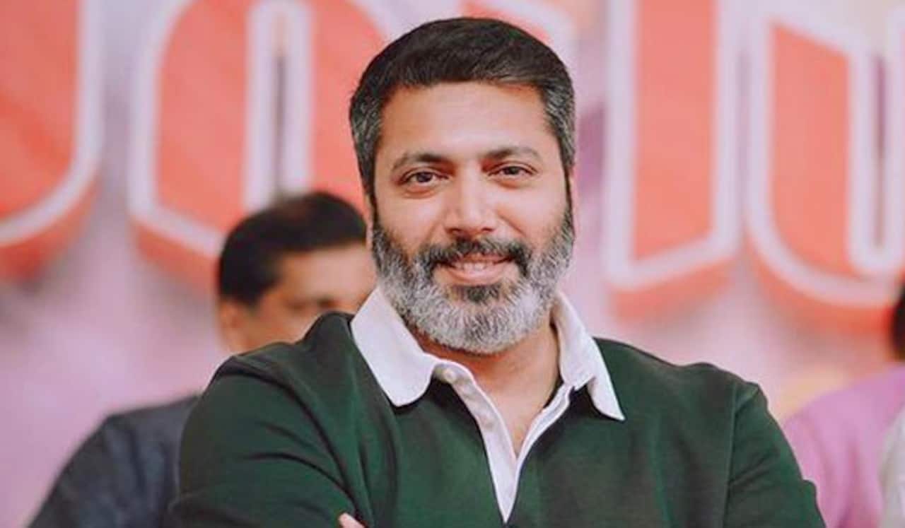 சைரன் படத்தில் வித்தியாசமான கெட்டப்பில் ஜெயம் ரவி