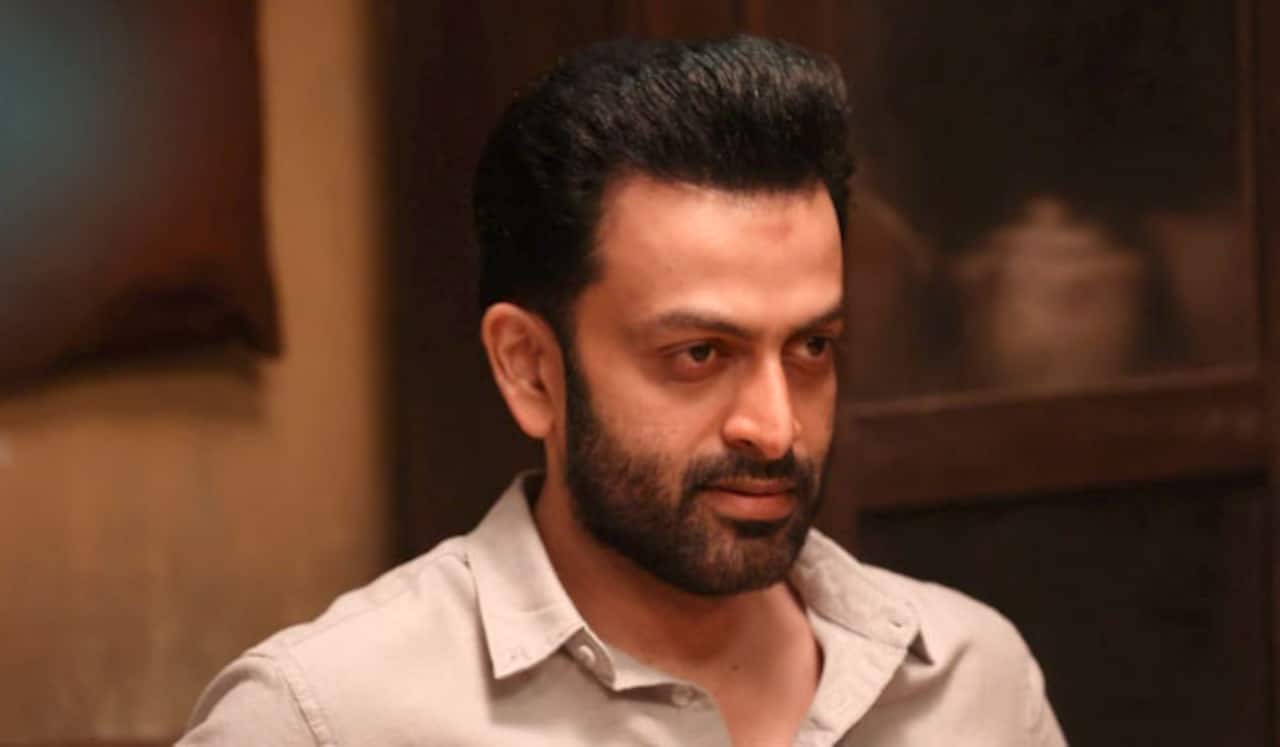 ஹிந்தி தெலுங்கை, தொடர்ந்து மலையாளத்திலும் வில்லனாக மாறிய பிரித்விராஜ்