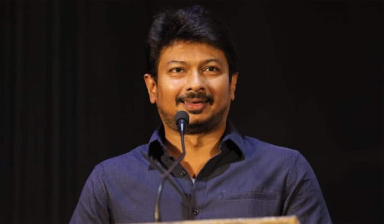 சினிமா பத்தி என்கிட்ட பேசாதீங்க.... - உதறிய உதயநிதி