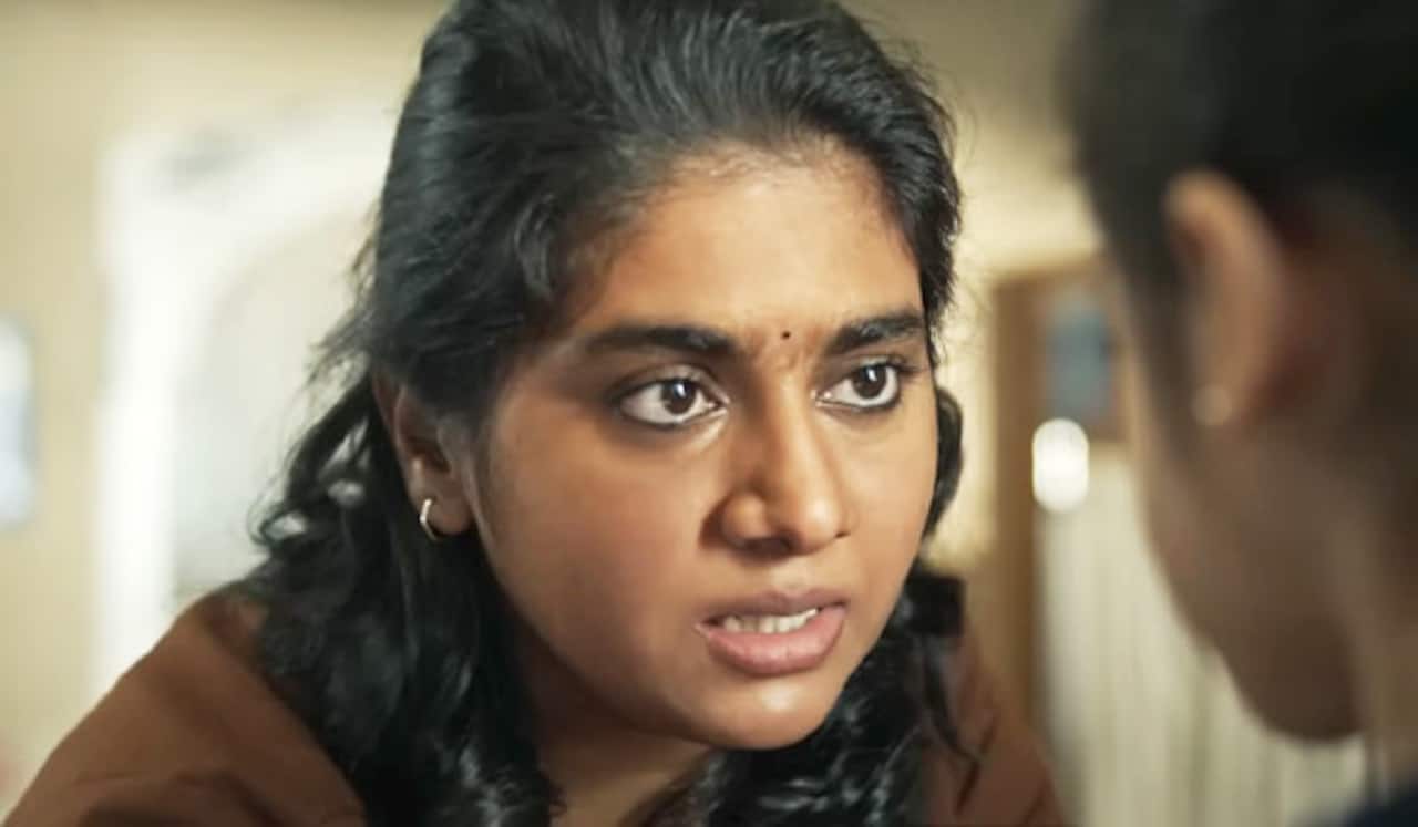 தமிழிலும் சாதிப்பாரா நிமிஷா சஜயன்