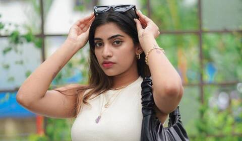 மஞ்சு வாரியரின் மகளாக நடிக்க அழைத்து அத்துமீறினார்கள் : நடிகை மாளவிகா ஸ்ரீநாத்