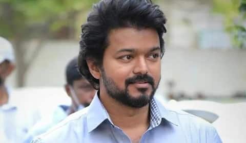 விலையில்லா விருந்து: மக்கள் இயக்கத்தினரை பாராட்டிய விஜய்