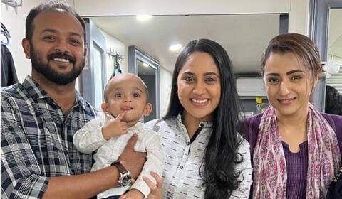 திரிஷாவுக்கும் மகனுக்கும் ஒரே நாள் ; மகிழ்ச்சியில் பொங்கிய மியா ஜார்ஜ்
