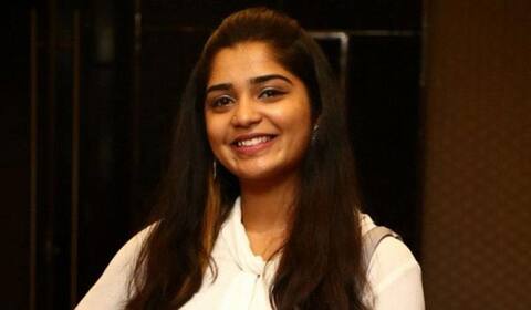 போக்குவரத்து போலீஸாருடன் நள்ளிரவில் வாக்குவாதத்தில் ஈடுபட்ட கவுரி கிஷன்