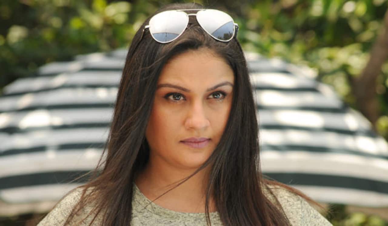 வில்லி ஆனார் சோனியா அகர்வால்