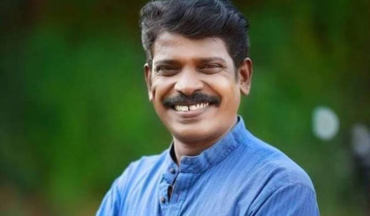 மலையாள கமெடி நடிகர் கொல்லம் சுதி சாலை விபத்தில் மரணம்