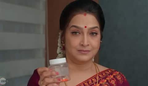 நீண்ட இடைவேளைக்குப் பின் சின்னத்திரையில் மீண்டும் களமிறங்கும் சாதனா