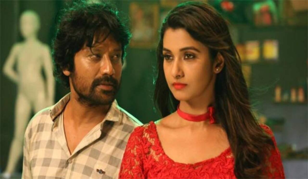 போட்டி இல்லாமல் வெளியாகும் பொம்மை