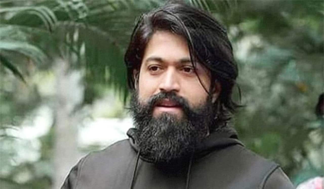 பாலிவுட் படமா.... வதந்திகளை நம்ப வேண்டாம் என்கிறார் யஷ்