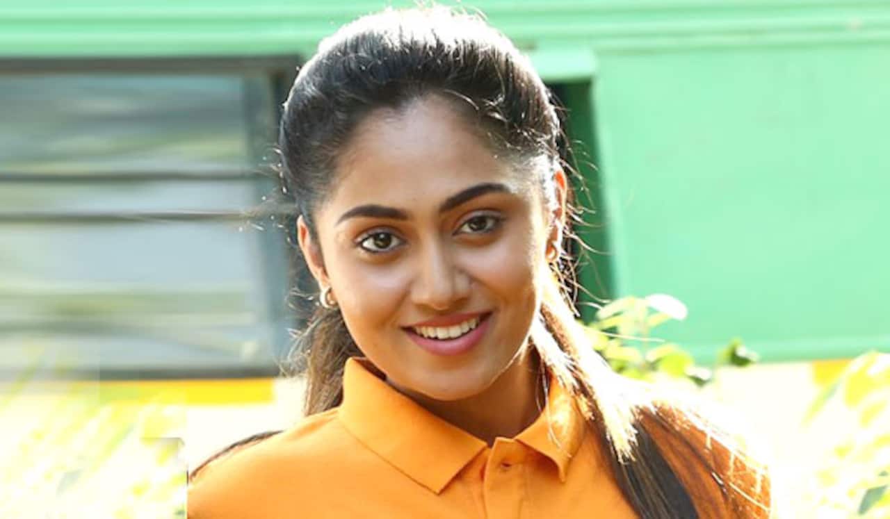 ஹீரோயின் ஆனார் ஸ்ரீது கிருஷ்ணன்