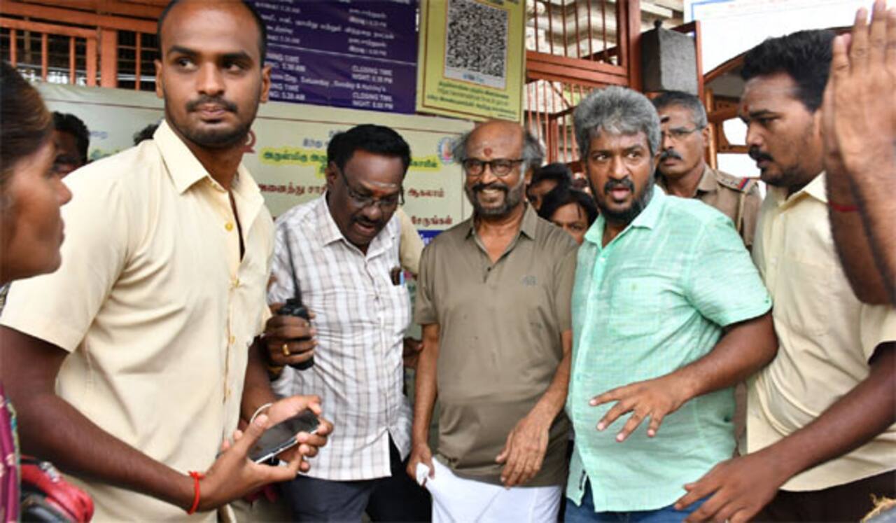 திருவண்ணாமலையில் ரஜினி சாமி தரிசனம்