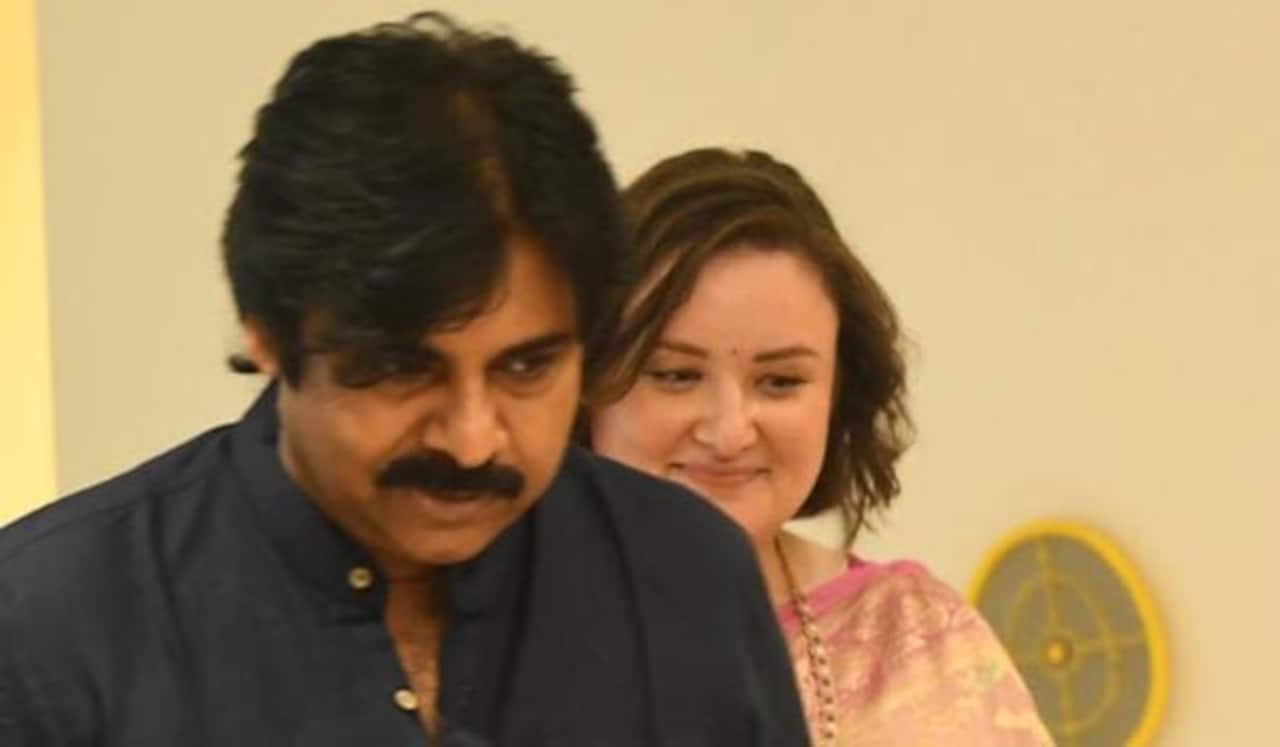 பிரிவு வதந்திகளுக்கு முற்றுப்புள்ளி வைத்த பவன் கல்யாண்