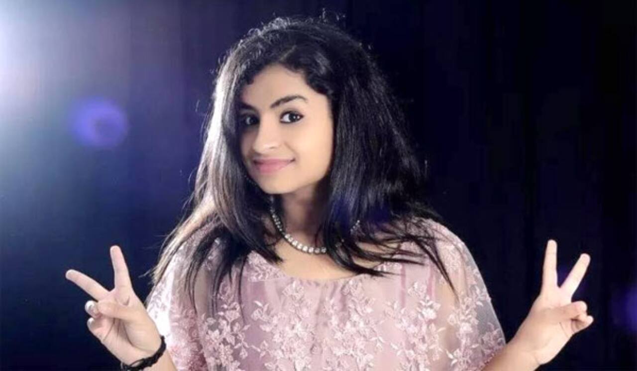 4 வருட நினைவுகளுக்கு குட் பை சொன்ன சிவாங்கி