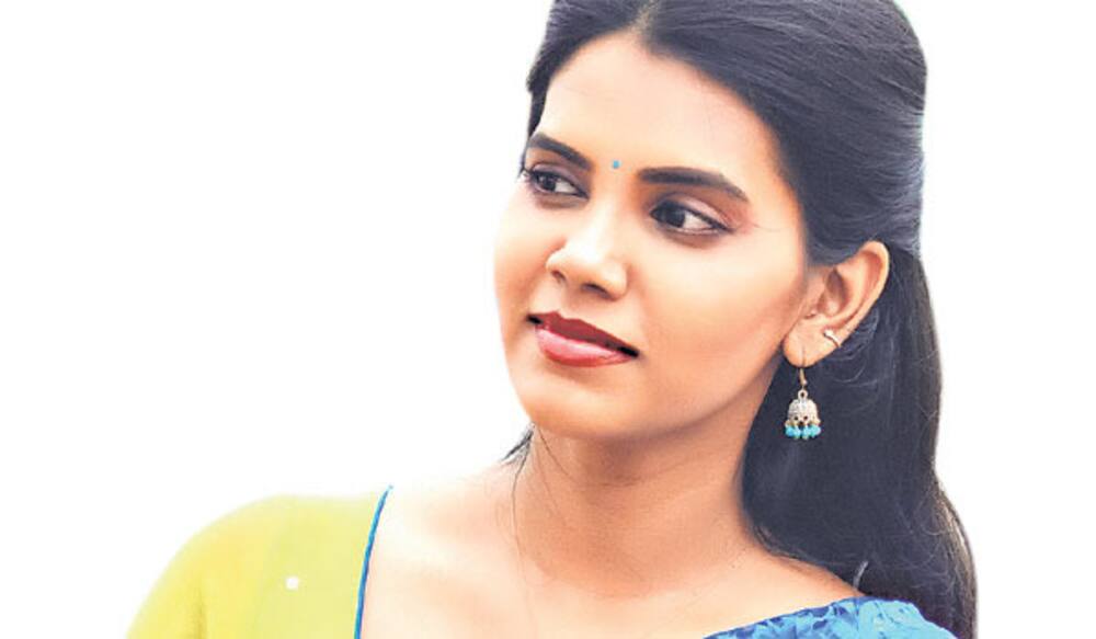 அந்த குழந்தையே நான்தாங்க... - ஷாதிகா ஷார்ப்