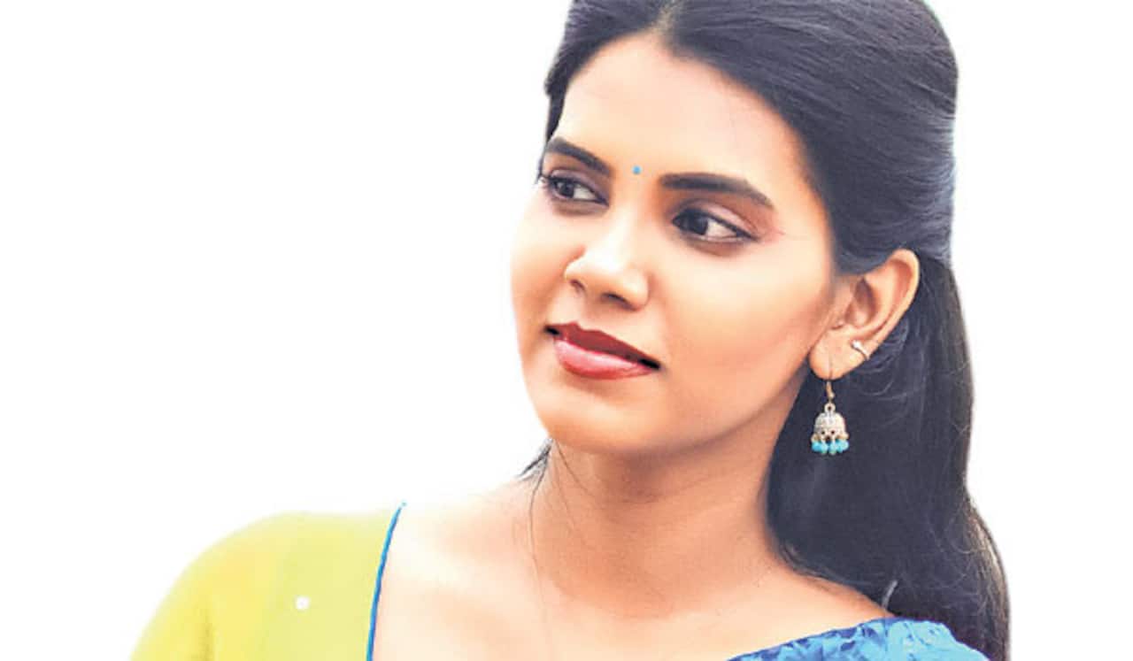 அந்த குழந்தையே நான்தாங்க... - ஷாதிகா ஷார்ப்