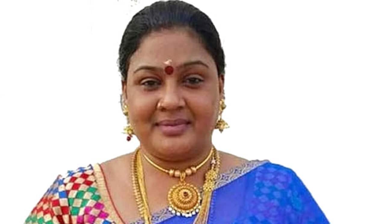‛அங்காடி தெரு நடிகை சிந்து காலமானார்
