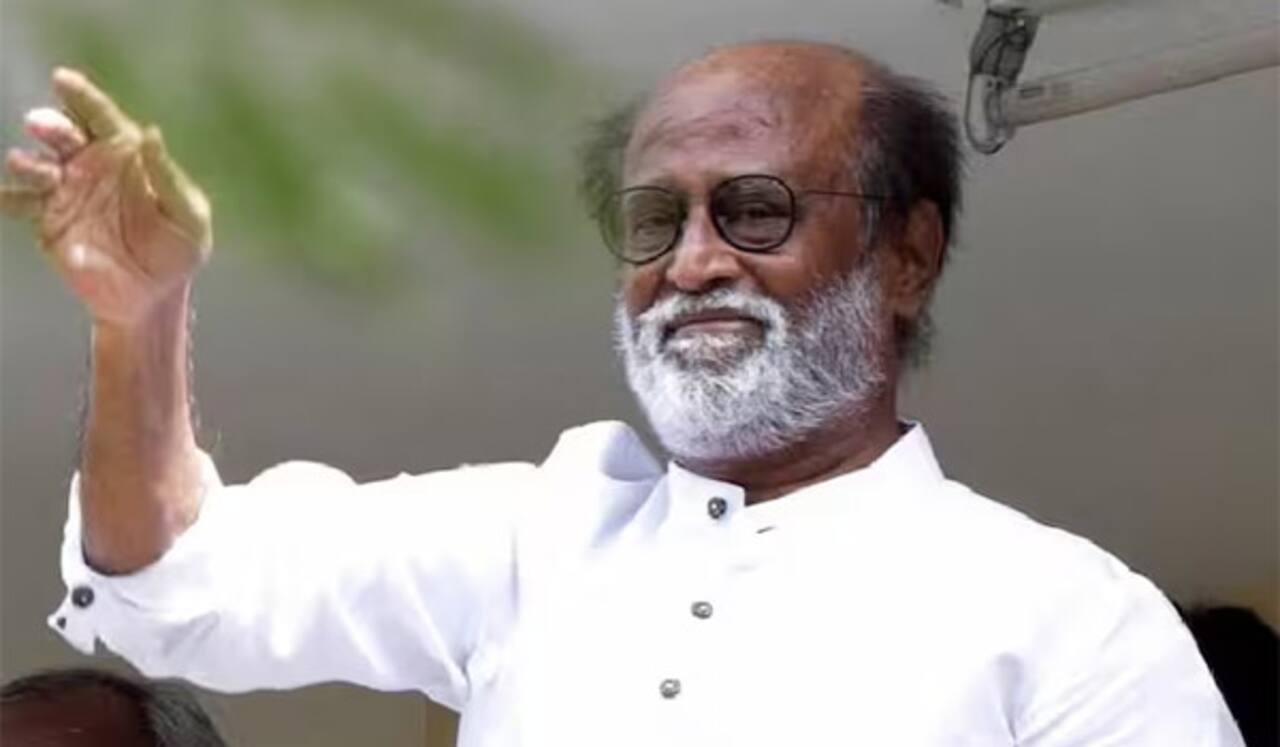 இமயமலை புறப்பட்டார் ரஜினி