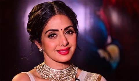 “காற்றில் எந்தன் கீதம் காணாத ஒன்றை தேடுதே” என பாடி மறைந்த காவிய நாயகி நடிகை ஸ்ரீதேவி பிறந்தநாள்