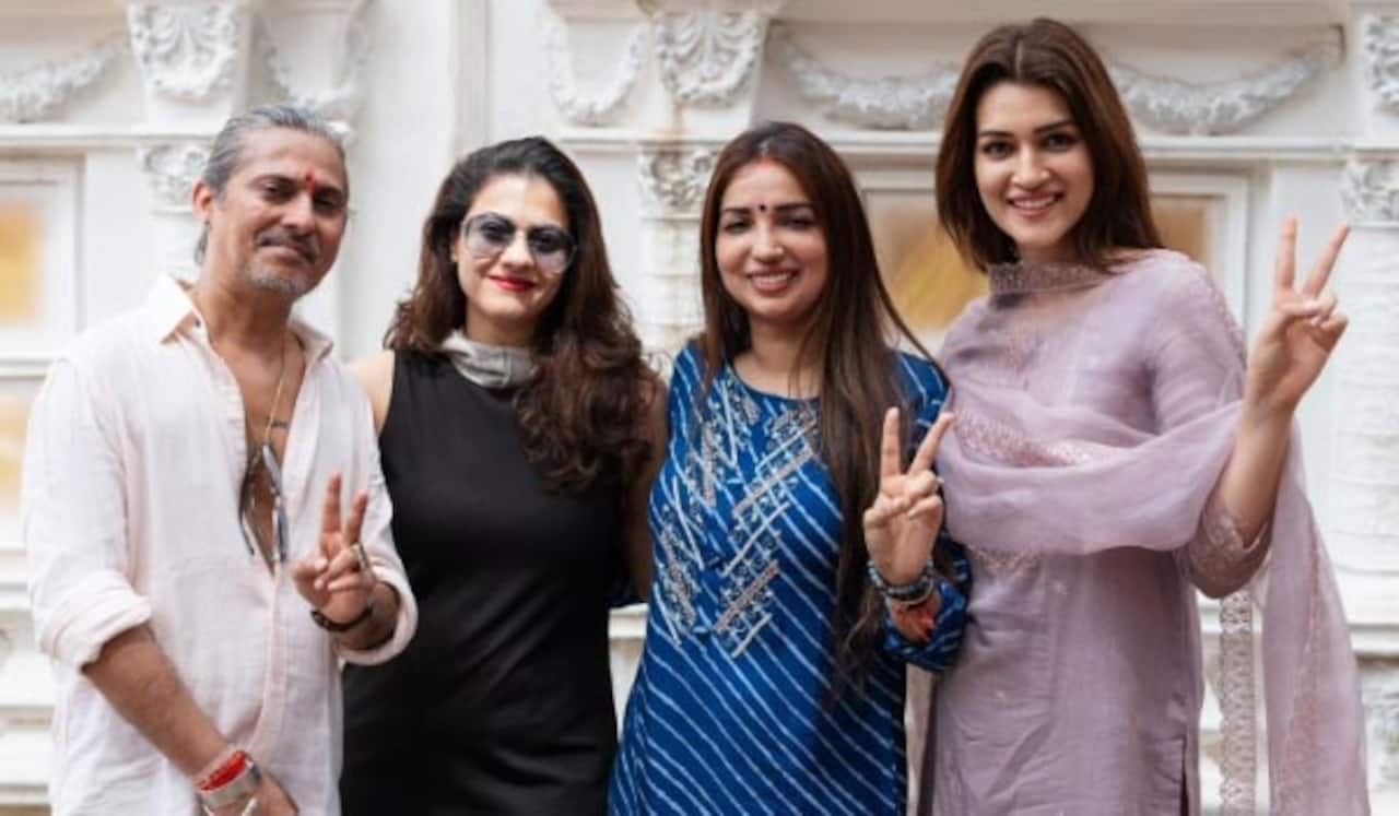 தயாரிப்பு நிறுவனம் துவங்கி கஜோலுடன் இணைந்து நடிக்கும் ஆதிபுருஷ் நாயகி