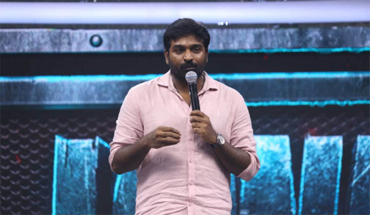 என் காதல் மறுக்கப்பட்டதற்கு காரணம் ஷாரூக்கான் தான் ; விஜய்சேதுபதி சொன்ன பிளாஷ்பேக்