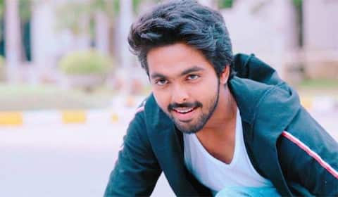 10 ஆண்டுகளுக்குப் பிறகு மீண்டும் படம் தயாரிக்கும் ஜி.வி.பிரகாஷ் குமார்!