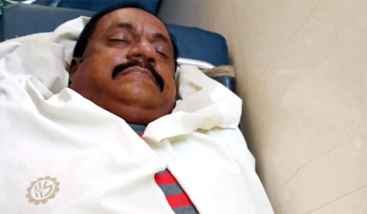 மாரிமுத்து மறைவு : திரையுலகினர் கண்ணீர் அஞ்சலி