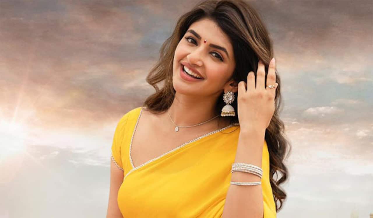 பிரபாஸூக்கு ஜோடியாக ஸ்ரீ லீலா?