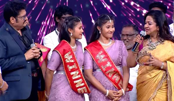 இரட்டை சகோதரிகள் கதாநாயகியாக வெற்றி