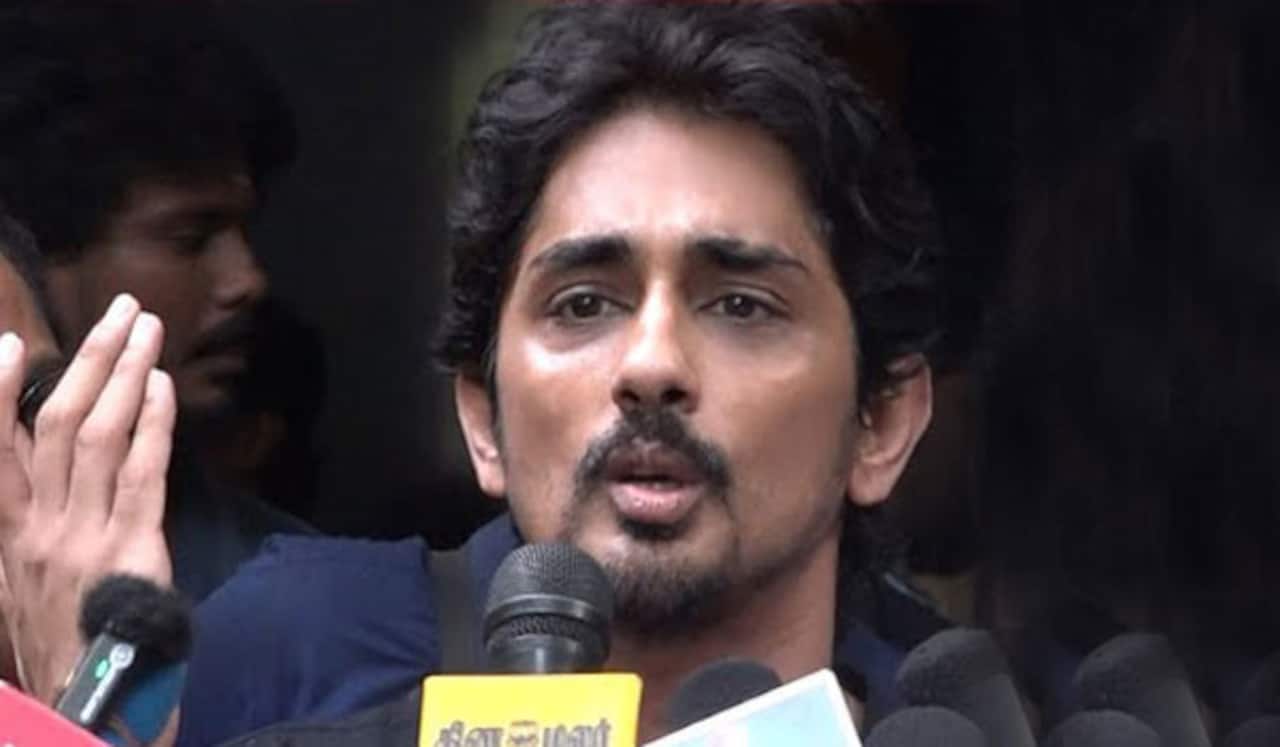 என் வயிற்றில் அடிக்கலாமா? - கன்னட அமைப்பினருக்கு சித்தார்த் கேள்வி