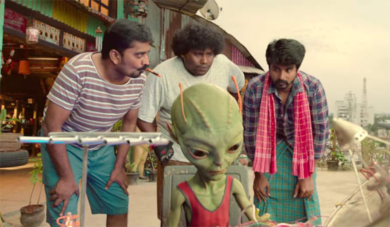 அயலான் டீசர் வெளியீடு : அசத்தும் விஎப்எக்ஸ் காட்சிகள்