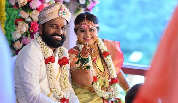 தொழிலதிபரை மணந்த ஹர்ஷலா
