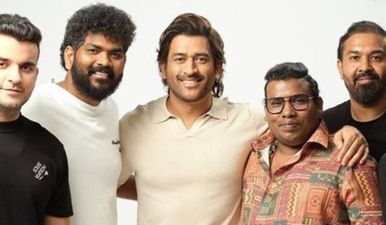 தோனிக்காக ஹேர் ஸ்டைலை மாற்றிய யோகி பாபு