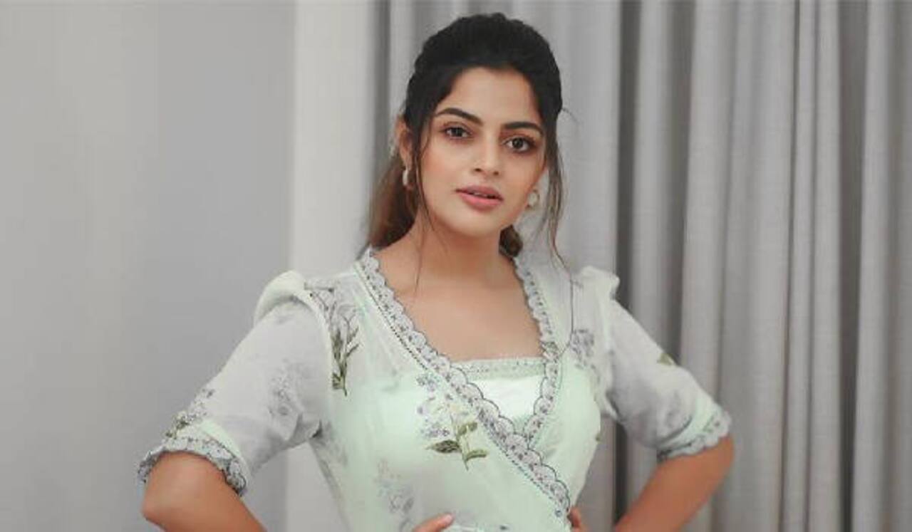 சத்தத்தை குறைத்து ஜெயிலர் சந்தோசத்தை கெடுத்தார்கள் : நிகிலா விமல் குற்றச்சாட்டு