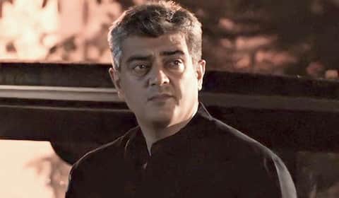 அஜித் வீட்டு சுற்றுசுவர் இடிப்பு