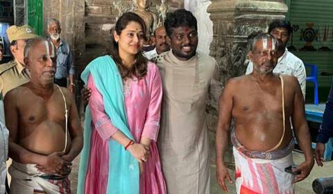குலதெய்வம் கோயிலுக்கு மனைவியுடன் சென்று வழிபட்ட அட்லீ