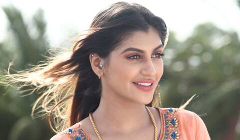 24 மணி நேர கதையில் யாஷிகா