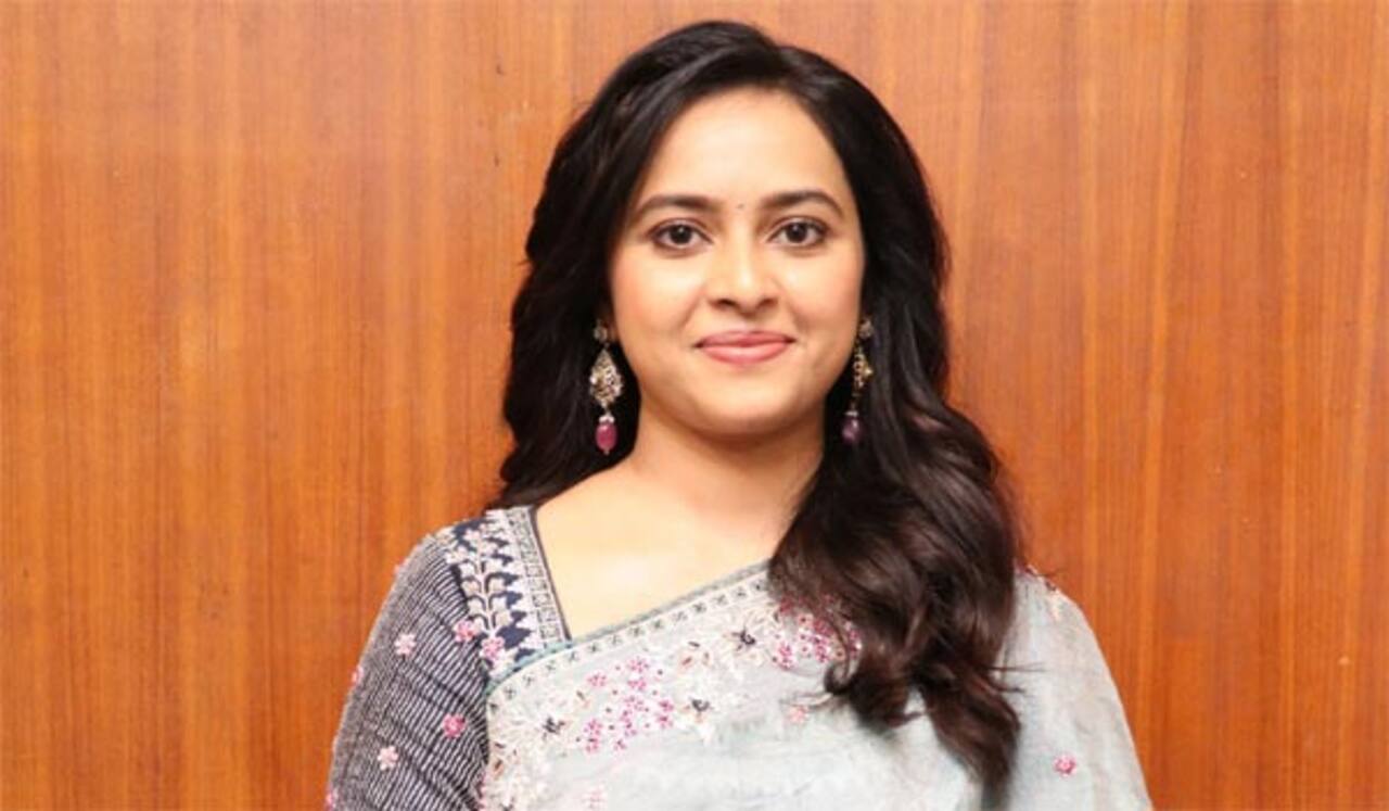காதலும் இல்லை, கல்யாணமும் இல்லை: வதந்திக்கு ஸ்ரீதிவ்யா முற்றுப்புள்ளி