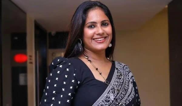 பறிபோன ஐஏஎஸ் கனவு : 3 முறை தற்கொலைக்கு முயற்சித்த ரேகா நாயர்