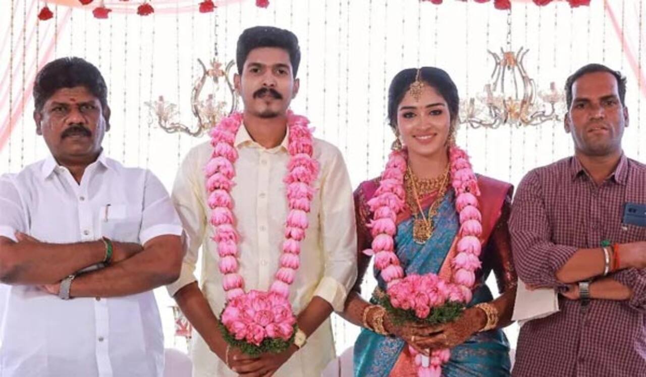 காதலரை கரம் பிடித்த ஹர்த்திகா! குவியும் வாழ்த்துகள்