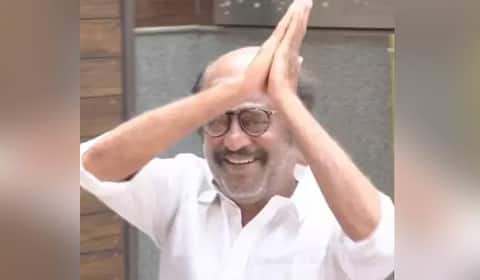 ரசிகர்களை சந்தித்து தீபாவளி வாழ்த்து சொன்ன ரஜினி
