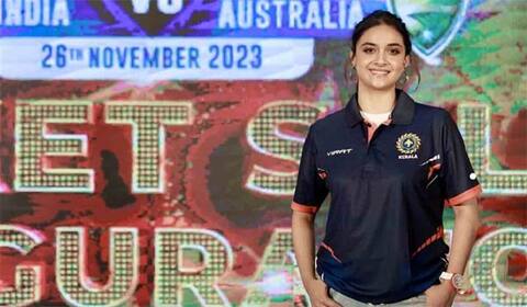 பெண்கள் கிரிக்கெட் விளையாட்டின் தூதரான கீர்த்தி சுரேஷ்!