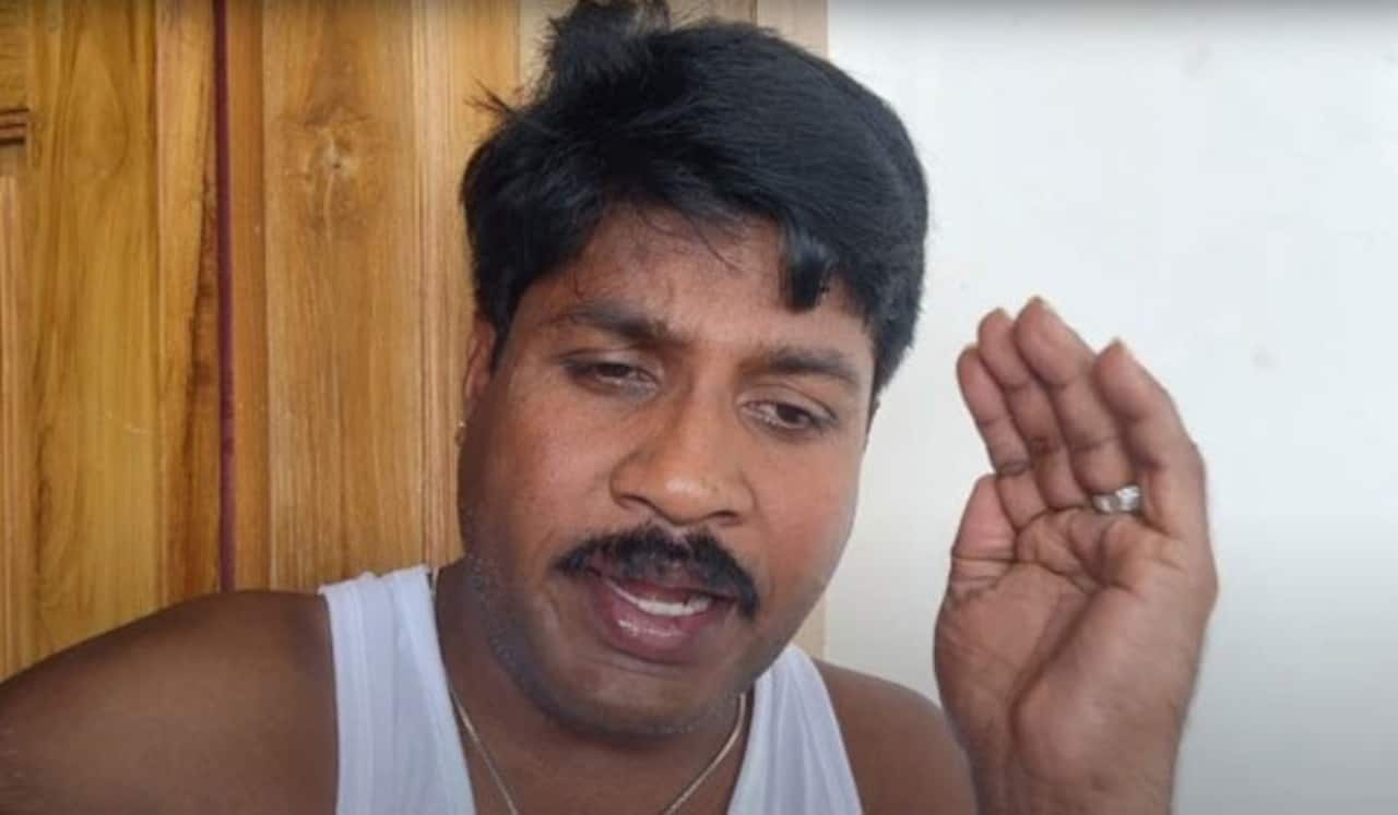 கார் விபத்தில் சிக்கிய ஜி.பி.முத்து : வருத்தத்தில் வெளியிட்ட வீடியோ