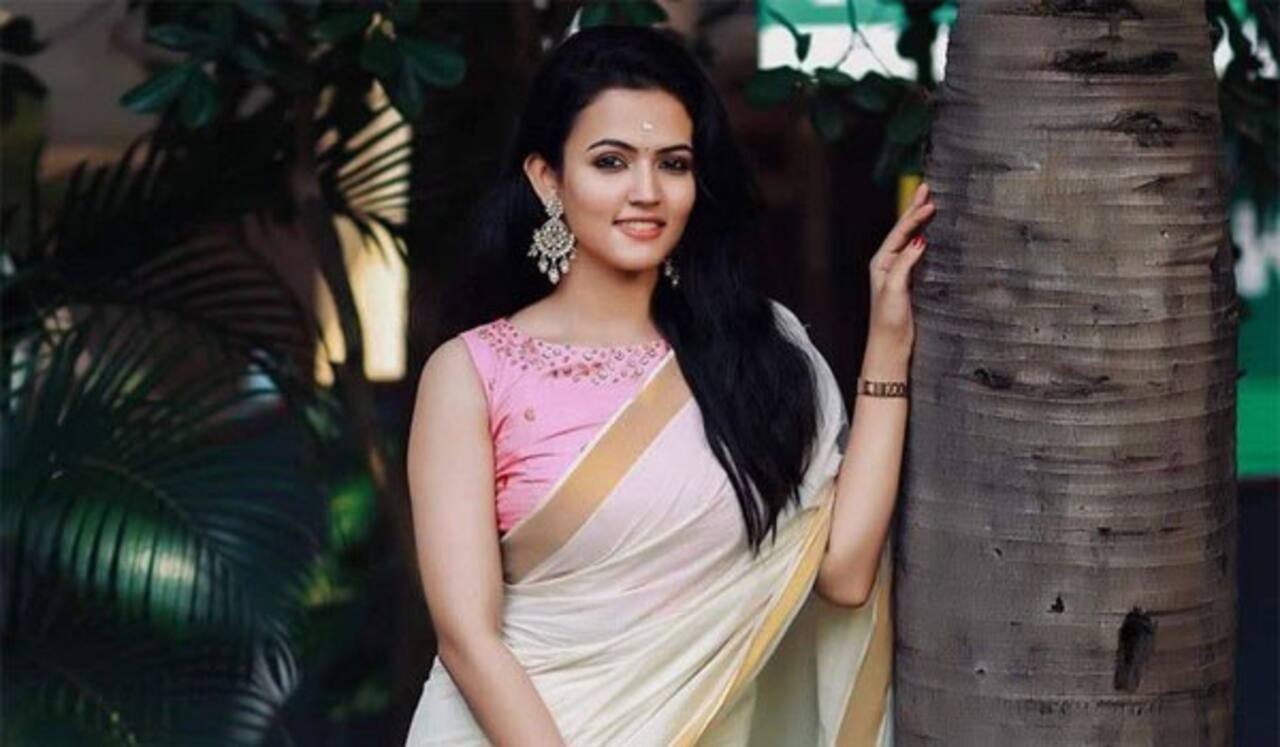என்னை நேசிக்க வைத்ததற்கு நன்றி  - அபர்ணாதாஸ் உருக்கமான பதிவு!