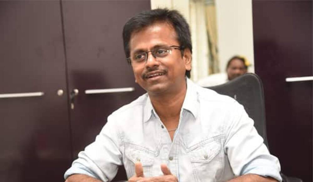 இன்னும் ஒரு மாதம் காத்திருங்கள் - ஏ.ஆர்.முருகதாஸ்