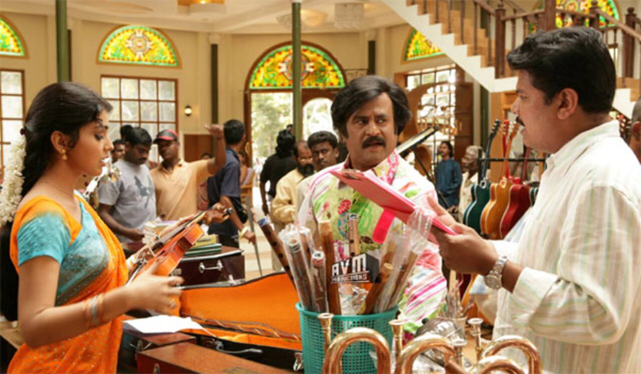 ‛சிவாஜி பட மறு வெளியீடு தள்ளிவைப்பு