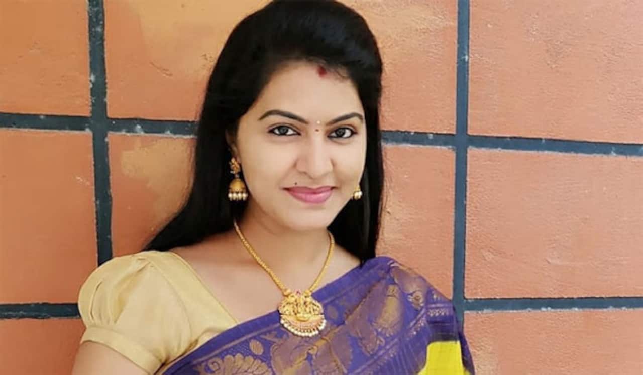 இதோடு நிப்பாட்டுங்க : ரச்சிதாவின் இன்ஸ்டா பதிவு யாருக்கு?