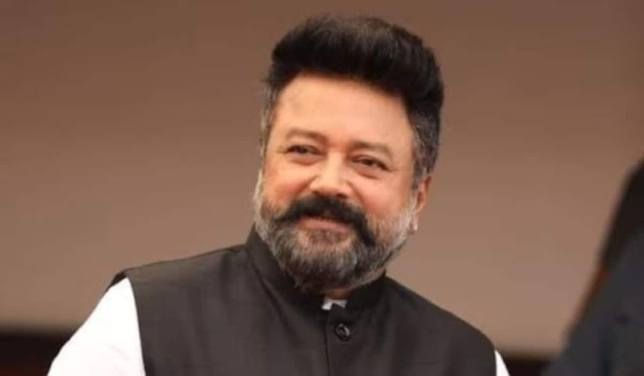 பசுக்களை பறிகொடுத்த இளைஞனுக்கு 5 லட்சம் வழங்கிய ஜெயராம்