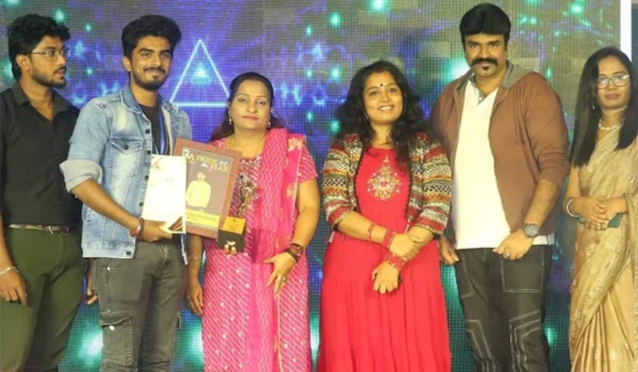 வளரும் நடிகர் விருது பெற்ற எதிர்நீச்சல் பிரபலம்! குவியும் வாழ்த்துகள்