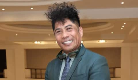 ஹீரோ ஆனார் பீட்டர் ஹெய்ன்